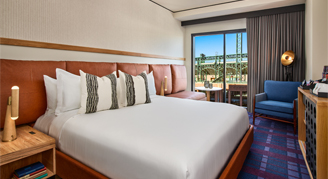 All Star Standard Room - One King Bed