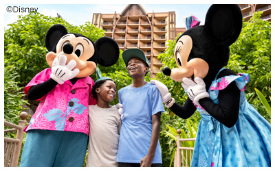 Guests with Mickey and Minnie Mouse characters